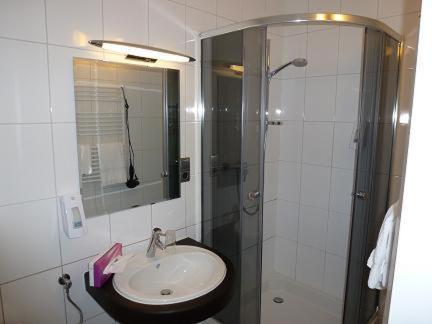 Hotel Mitte Alte Suesswarenfabrik Rheinbach Esterno foto